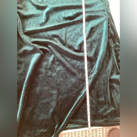 Velour green cocktail dress size M - Picture 7 of 9